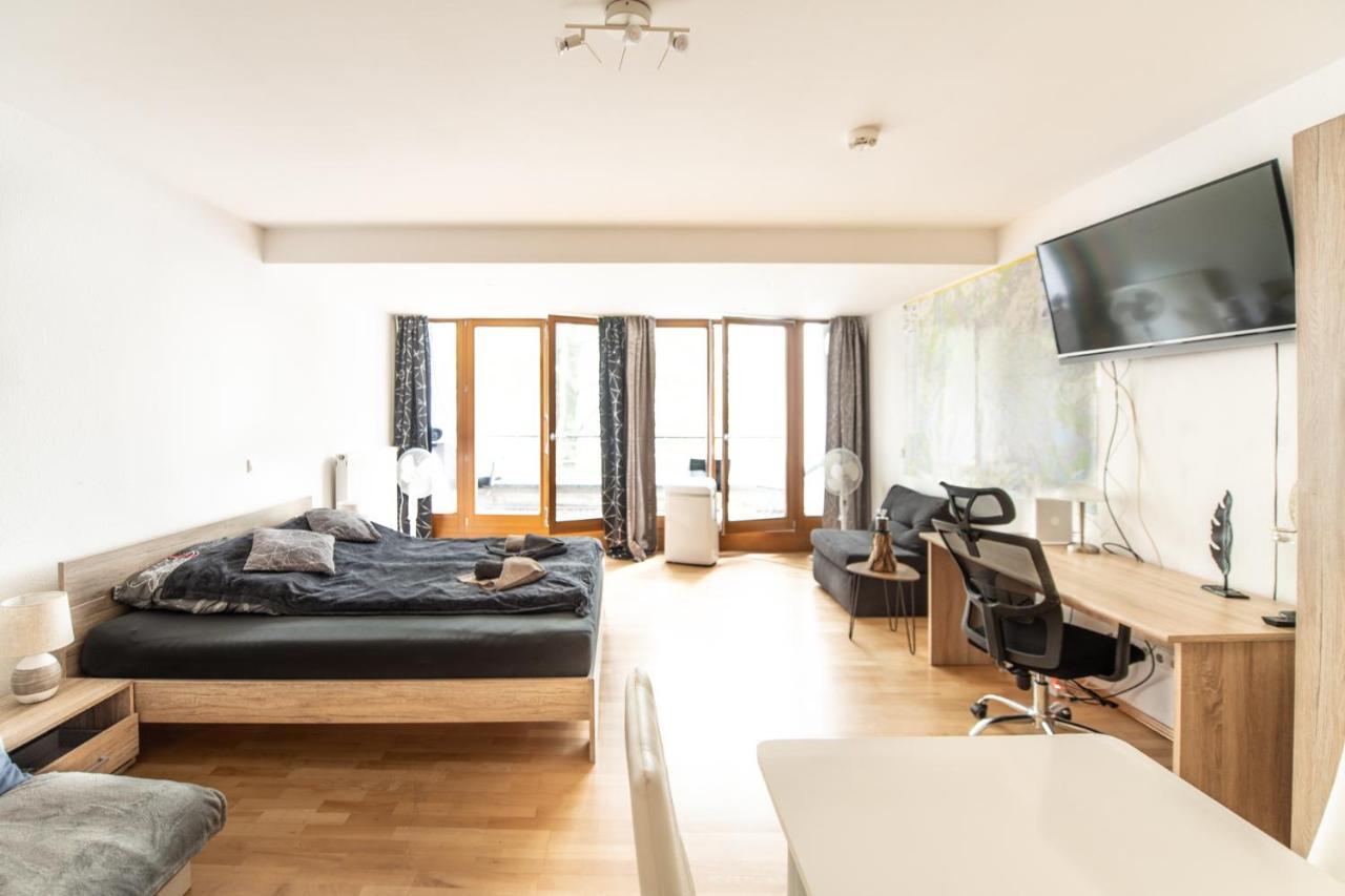 Private Apartment In The Center Of Berlin Berlim Exterior foto