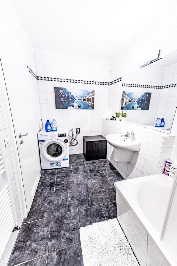 Private Apartment In The Center Of Berlin Berlim Exterior foto