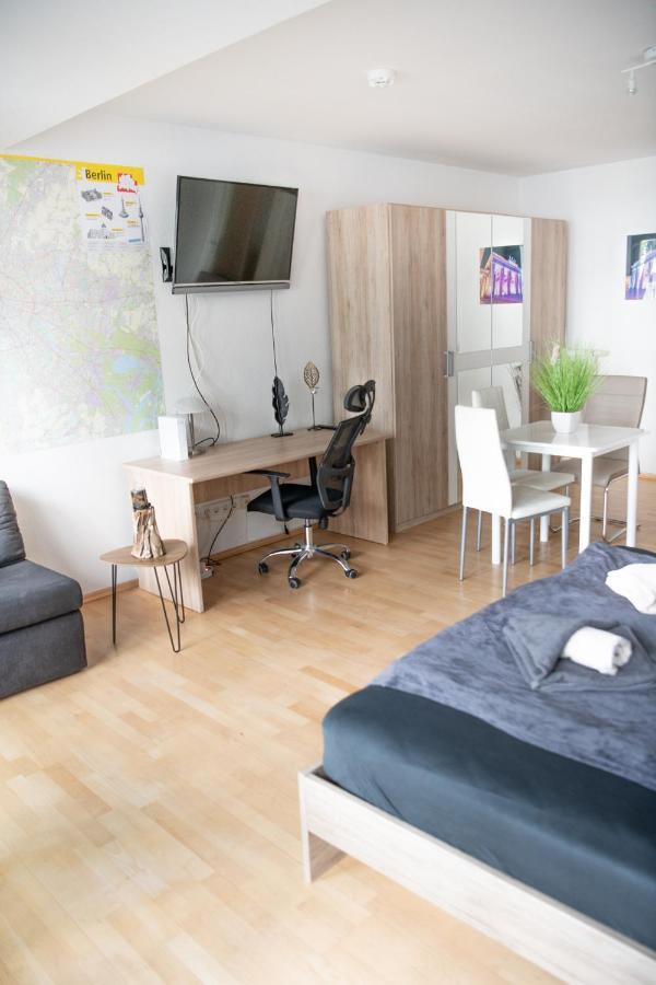 Private Apartment In The Center Of Berlin Berlim Exterior foto